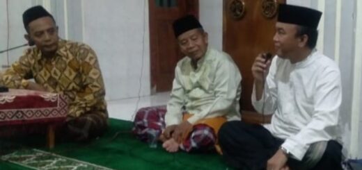 Wakil Wali Kota M. Jumadi saat memberikan Kultum Sholat Tarawih. /ist