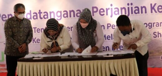 Memorandum of Understanding (MoU) penandatanganan JKN Skema Sharing di Pendopo Kanjengan Brebes. /Ist